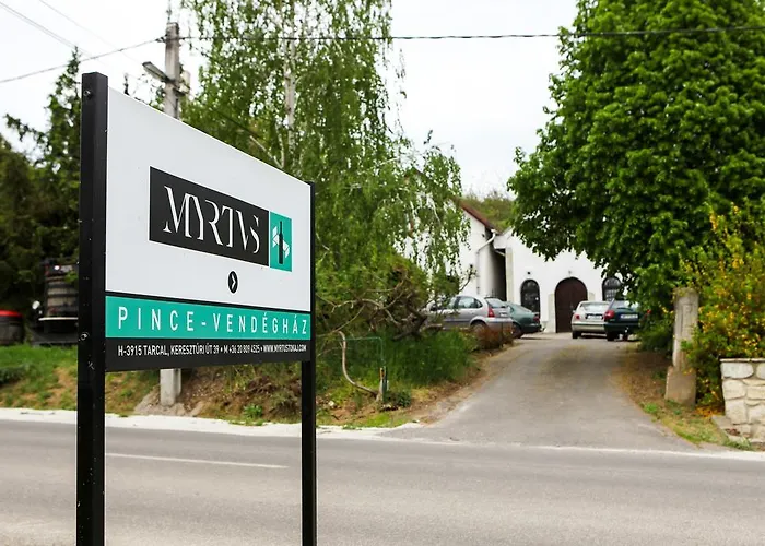 Vendégház Myrtus Pince és 3*